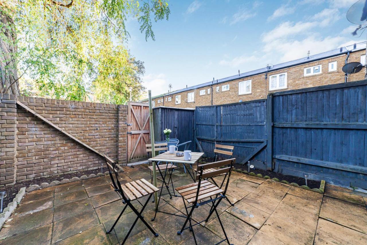 Arte Stays - 3-Bedroom Bright House London, Haggerston, Garden, Parking, 8 Min Walk To Haggerston Station, Weekly Or Monthly Stays, Serviced Accommodation - 7 Guests Εξωτερικό φωτογραφία