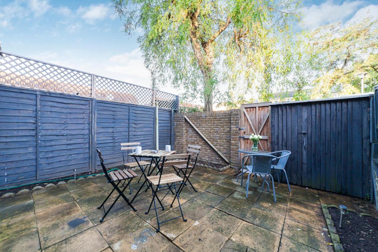 Arte Stays - 3-Bedroom Bright House London, Haggerston, Garden, Parking, 8 Min Walk To Haggerston Station, Weekly Or Monthly Stays, Serviced Accommodation - 7 Guests Εξωτερικό φωτογραφία